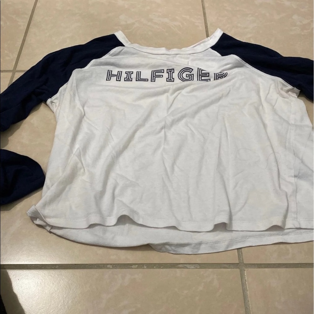 Long sleeve crop top